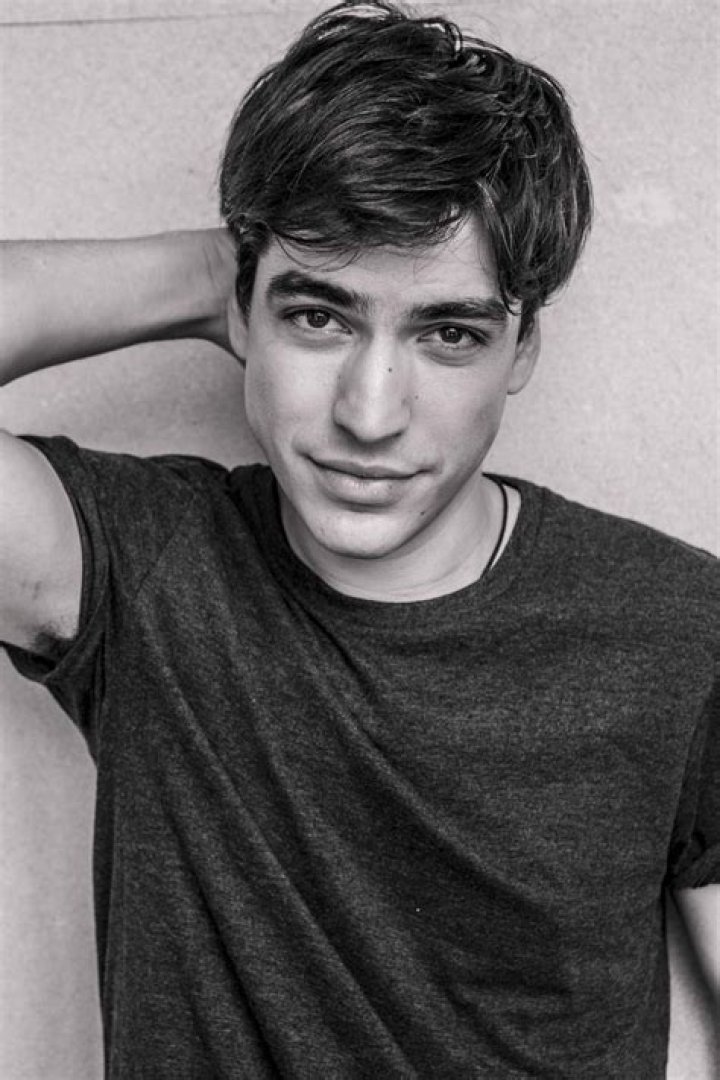 Agustin Sullivan