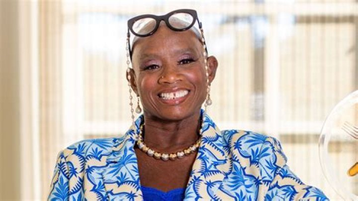 Andi Oliver