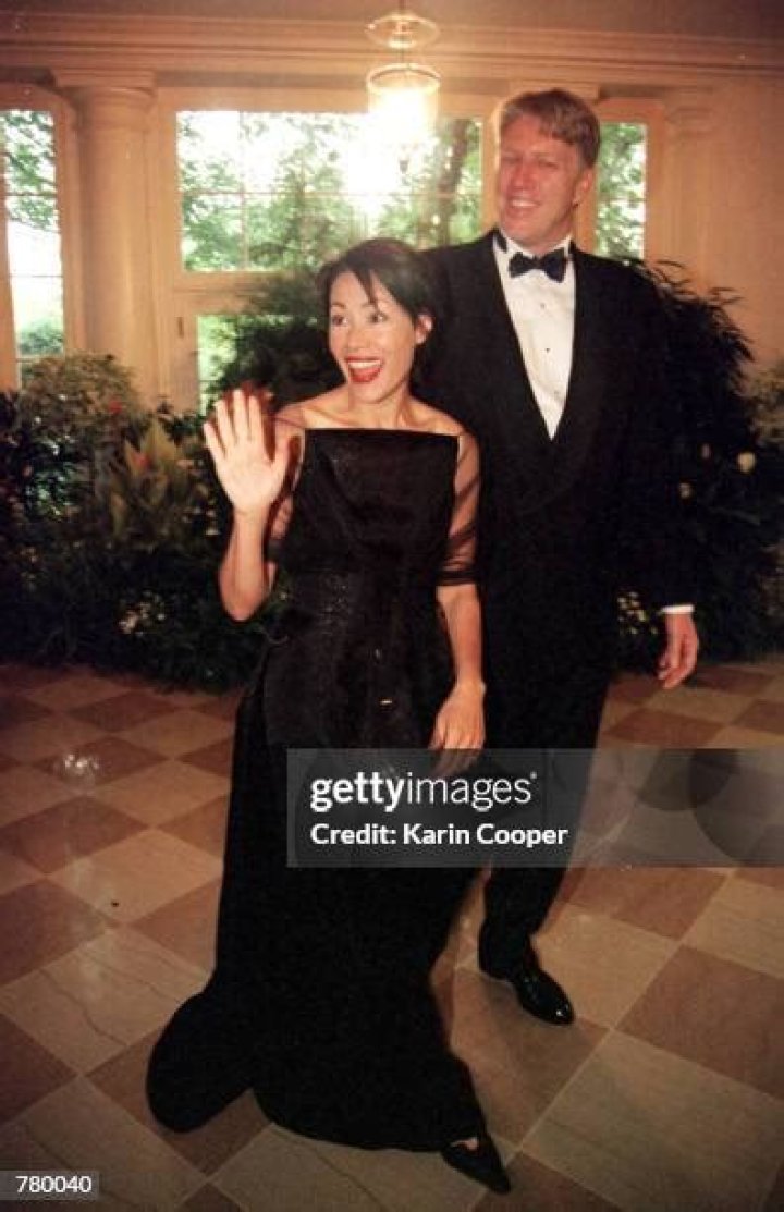 Ann Curry, Brian Ross's Wife