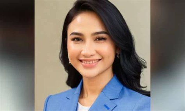 Arlida Putri