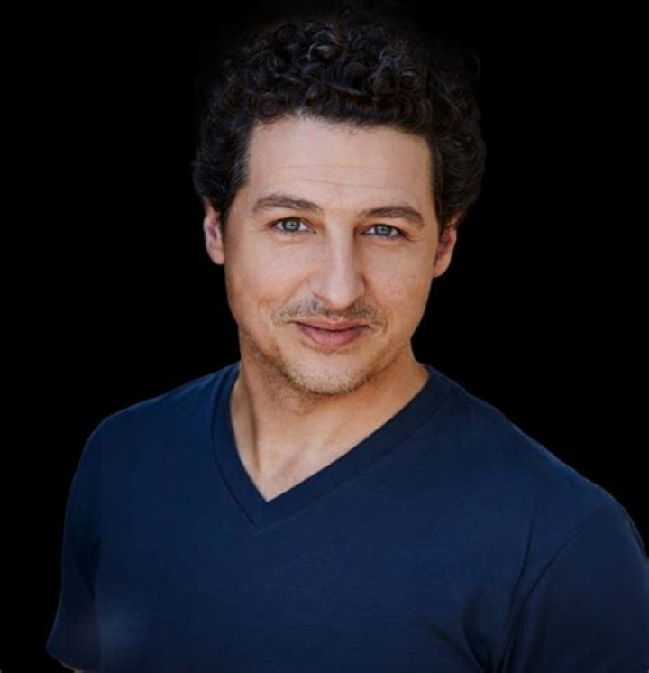 Aron Kader