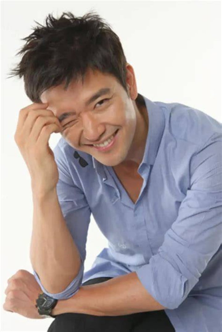 Bae Soo-bin - Net Worth, Age, Height, Birthday, Bio, Wiki!