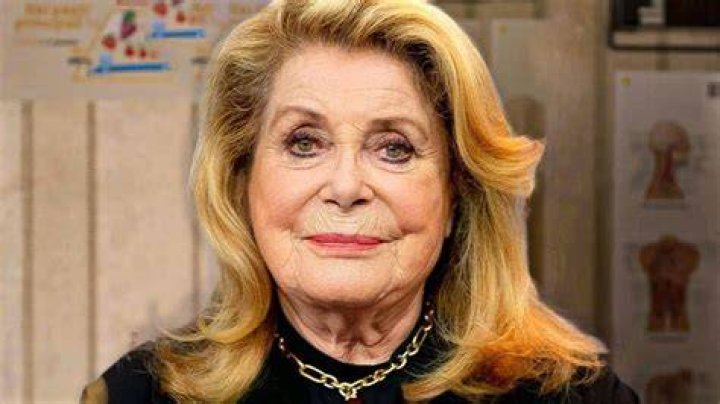 Catherine Deneuve- Bio, Wiki, Age, Height, Net Worth, Relationship