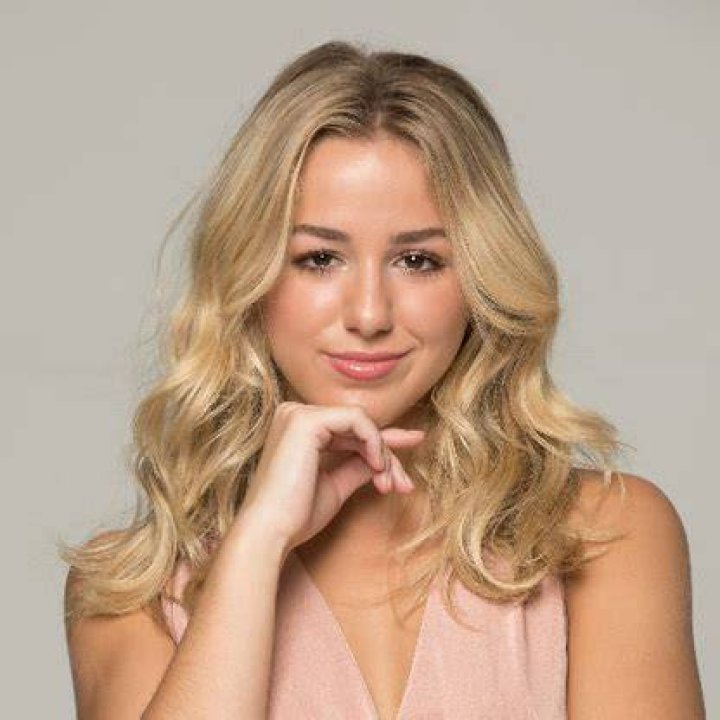 Chloe Lukasiak Biography, Net Worth, Age, Height and Ricky Garcia Break Up