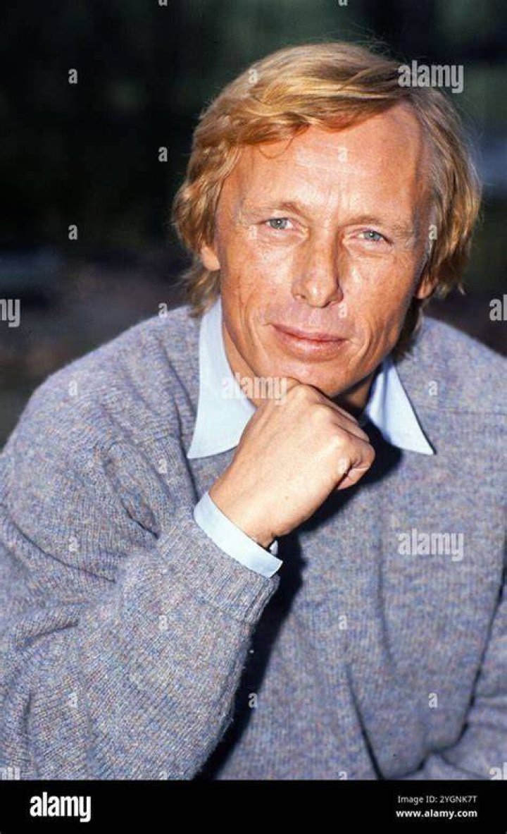 Claus Theo Gärtner Fortune