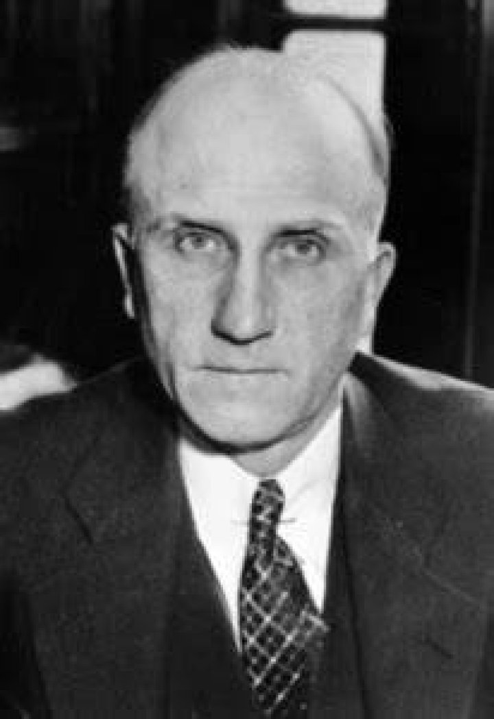 Cy Slapnicka
