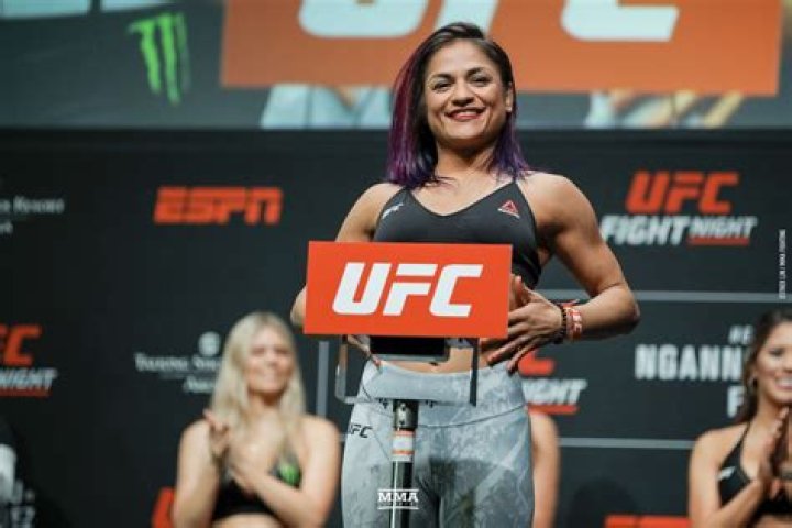 Cynthia Calvillo