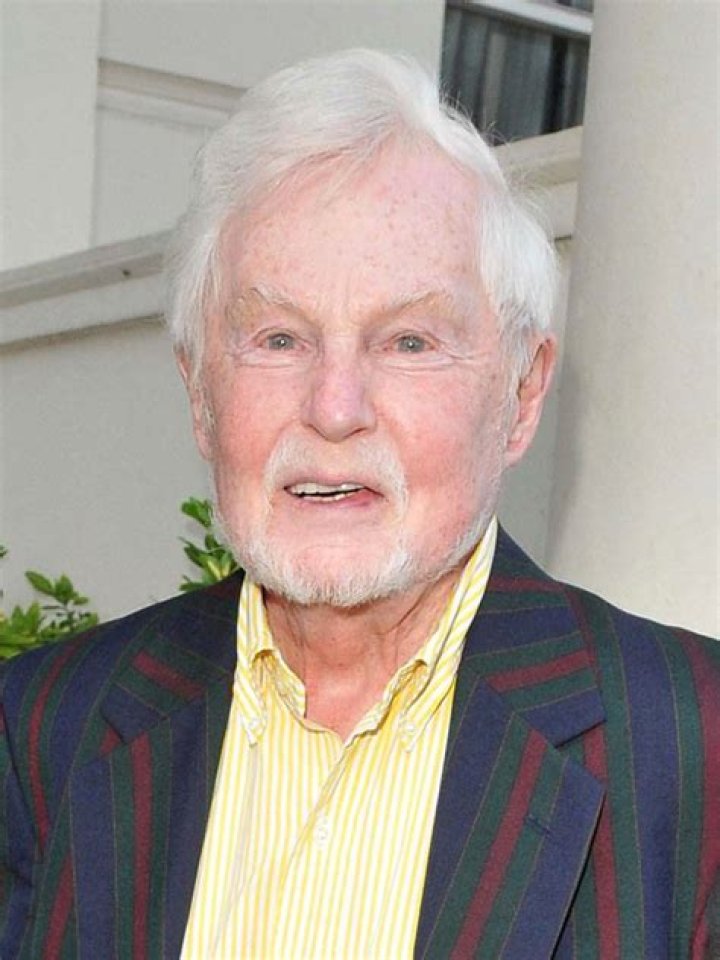 Derek Jacobi