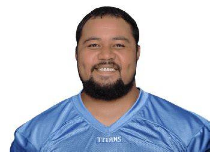 Deuce Lutui