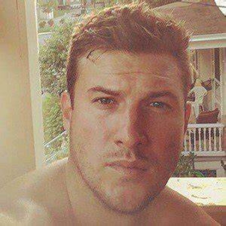 Devin Walker-Molaghan Net Worth, Age, Height, Bio, Birthday, Wiki!