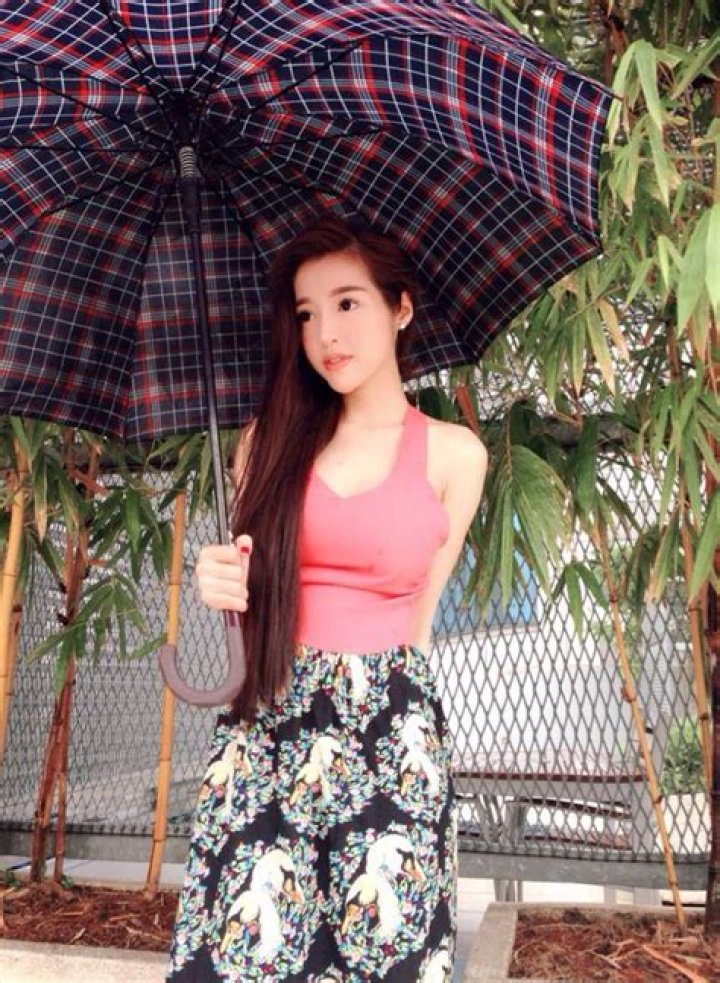 Elly Tran