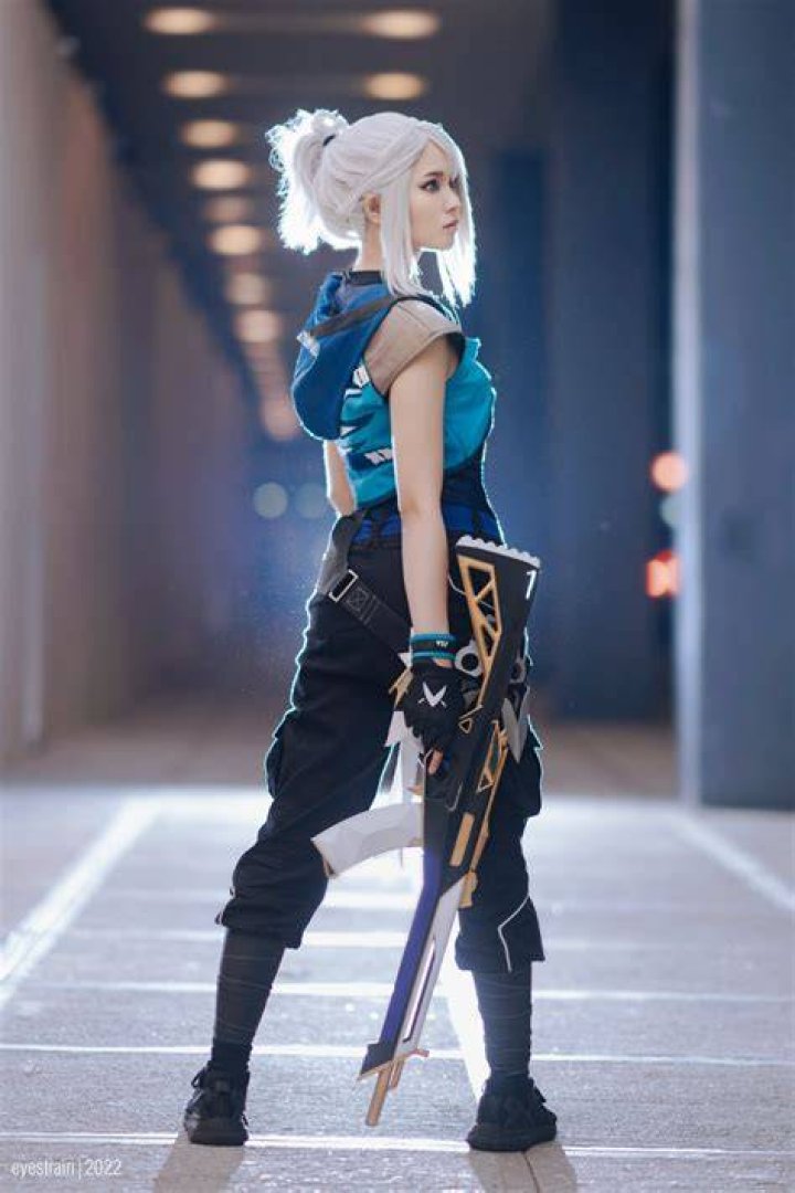 Enji Night