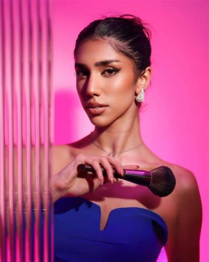 Juhi Nars