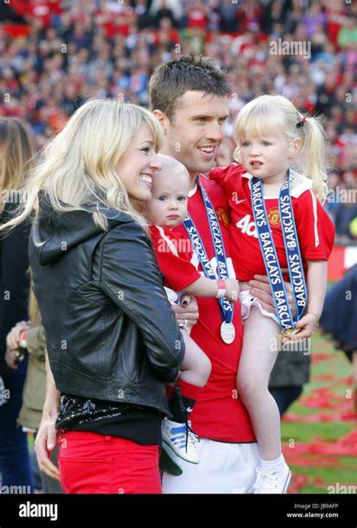Lisa Carrick, Michael Carrick's Wife