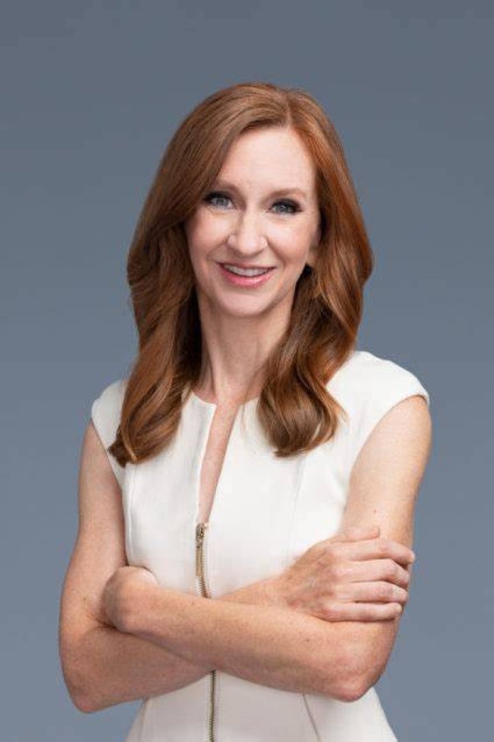 Lisa Desjardins