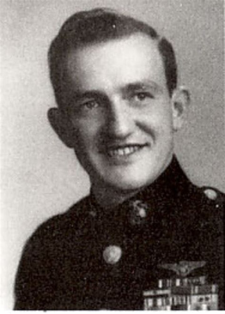 Lyle Bradley