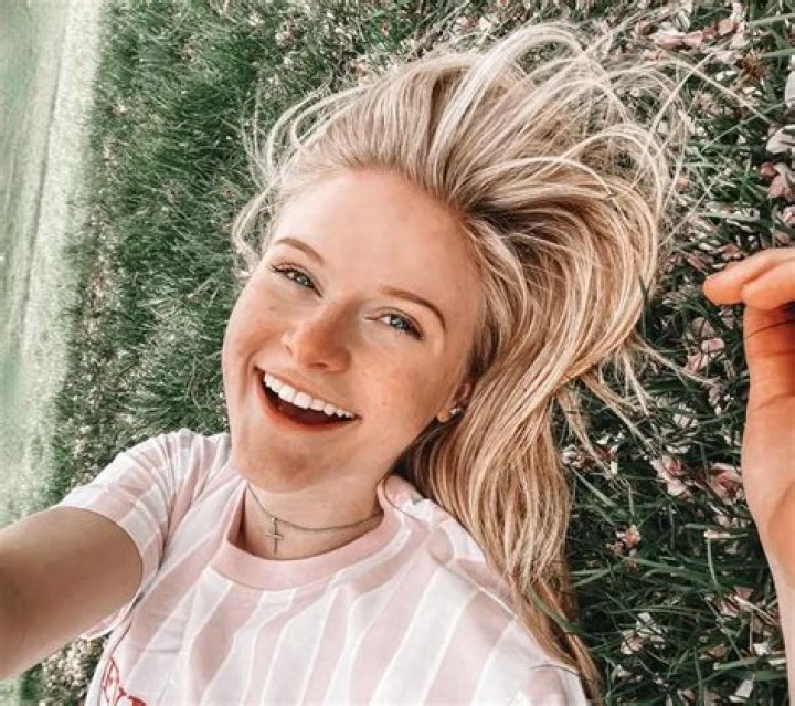 Mia Dinoto