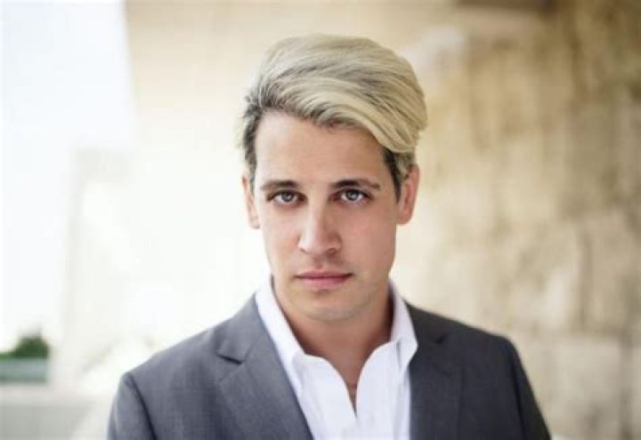 Milo Yiannopoulos | Bio, Age, Net Worth, Relationship, Career