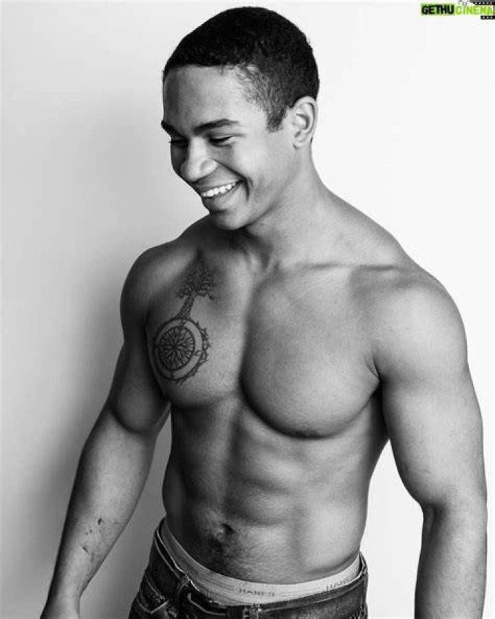 Noah Gray-Cabey
