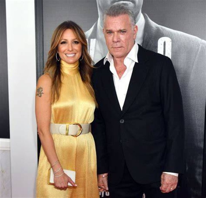 Ray Liotta Wife