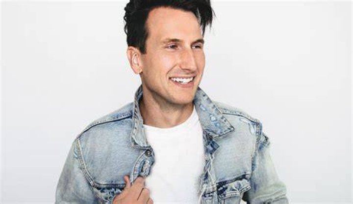 Russell Dickerson