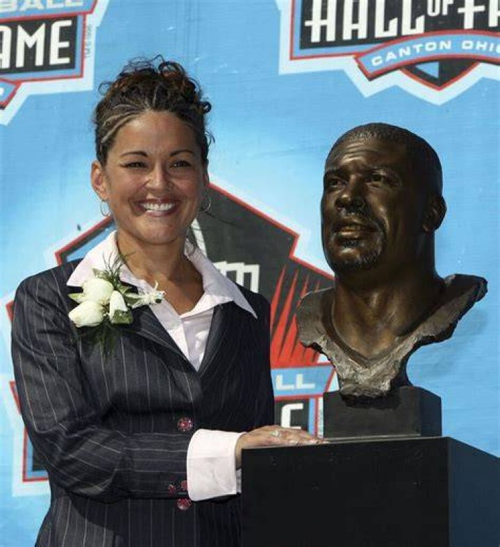 Sara White