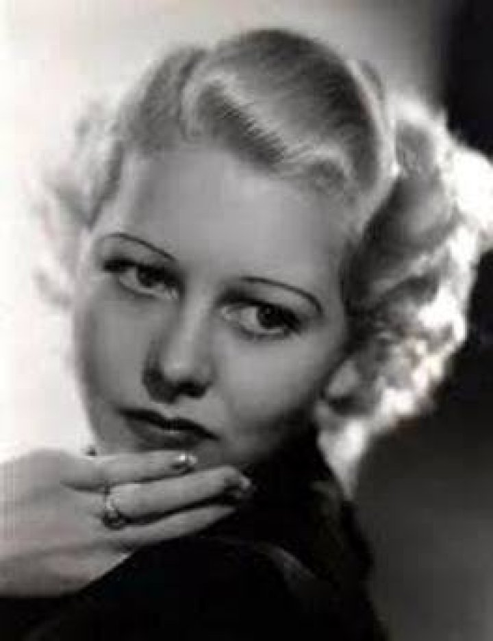  Shirley Deane