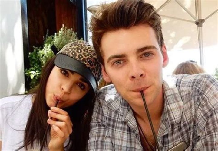 Sofia Carson’s Boyfriend: Who is Sofia Carson Dating?
