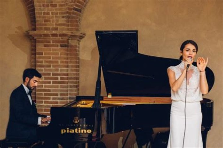 Stefano Tiozzo, Sati Kazanova's Husband