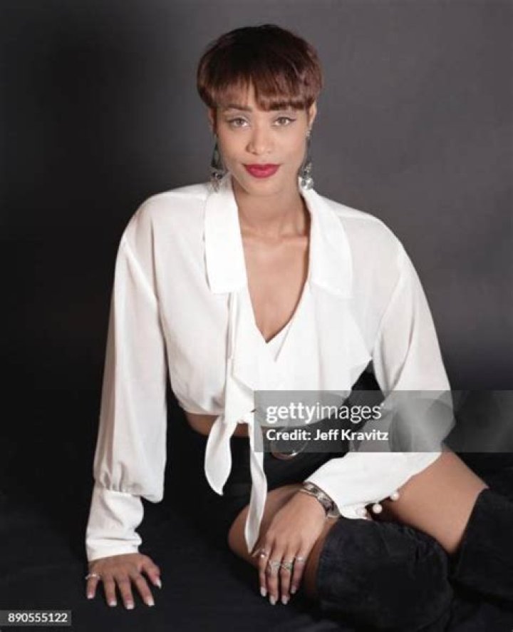 Tami Roman