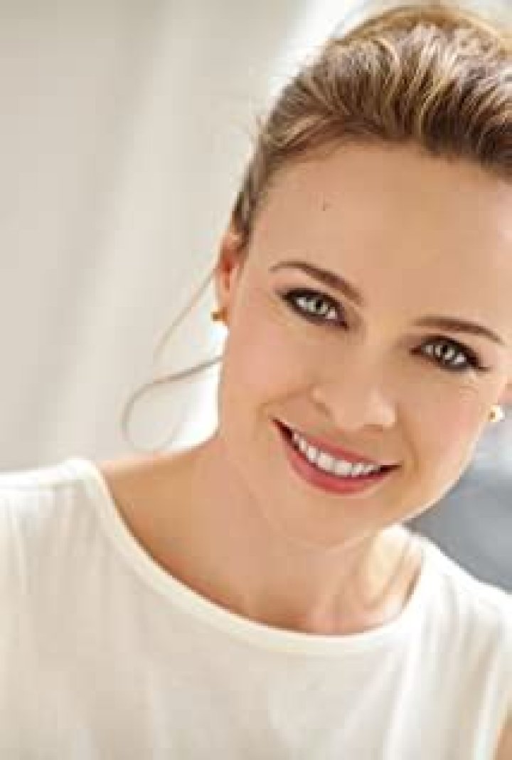 Tami Stronach Net Worth, Age, Height, Bio, Birthday, Wiki!