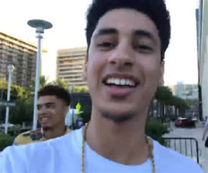 Thedissrapper