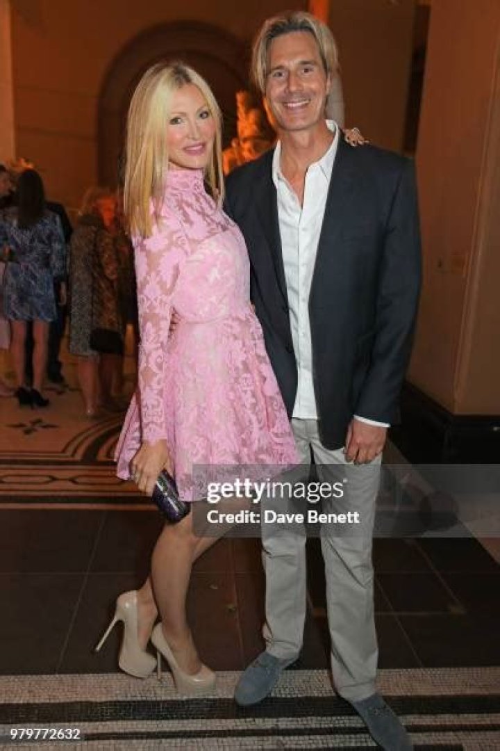 Ty Comfort, Caprice Bourret's Boyfriend
